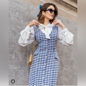 Chic Blue and White Long Sleeve Dress